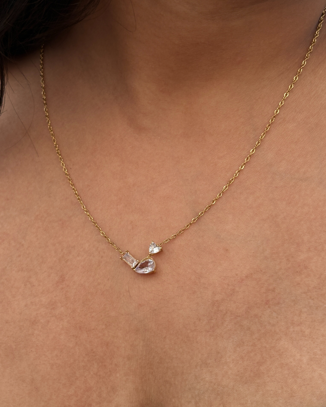 Alysa Pendant