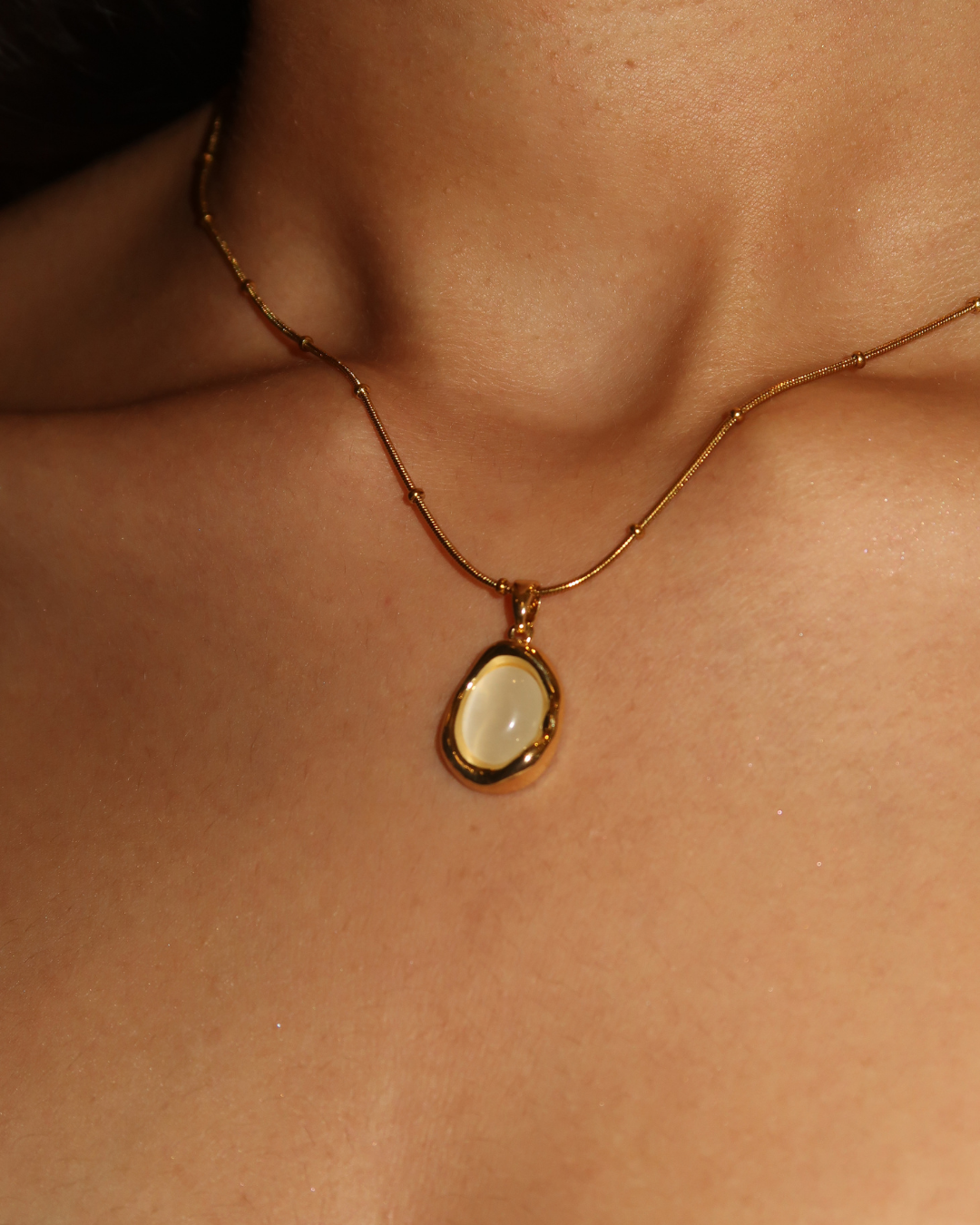 Luna Pendant