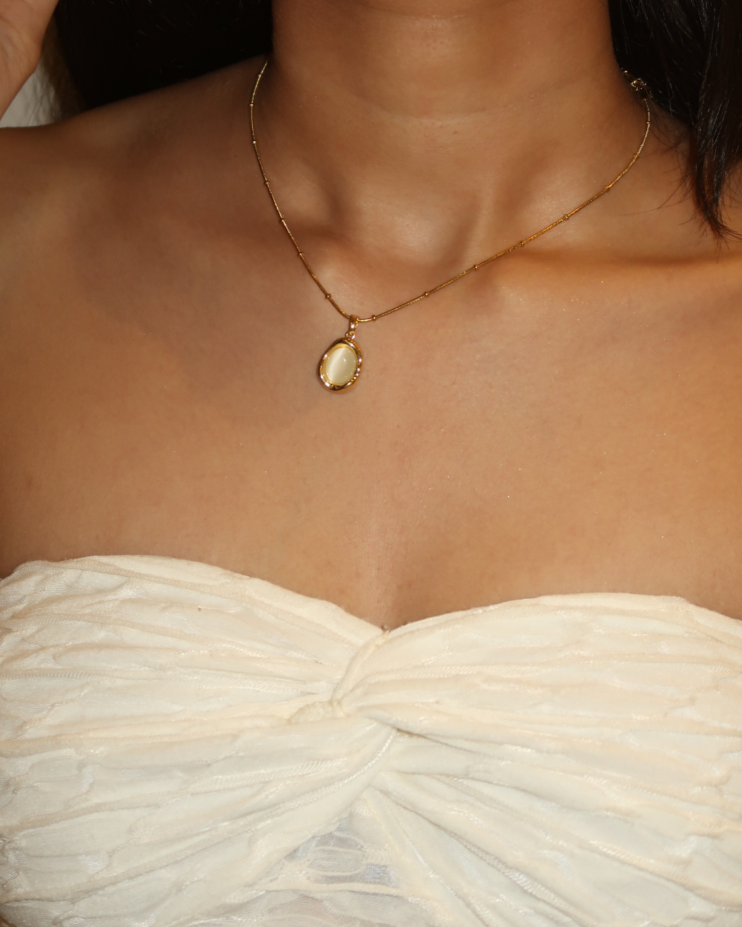 Luna Pendant