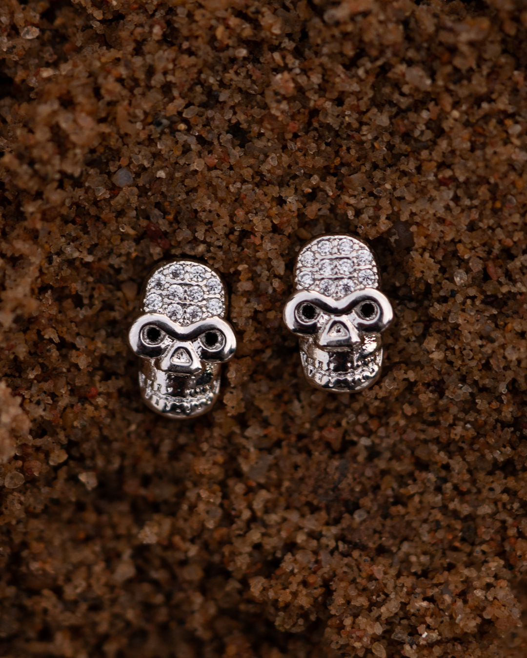 Mens Skull Studs