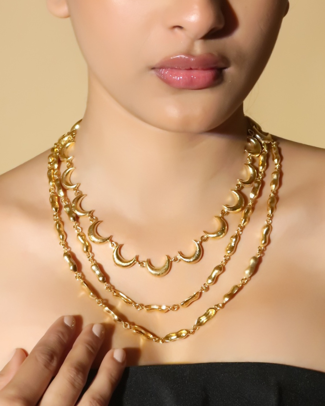 Mona Necklace