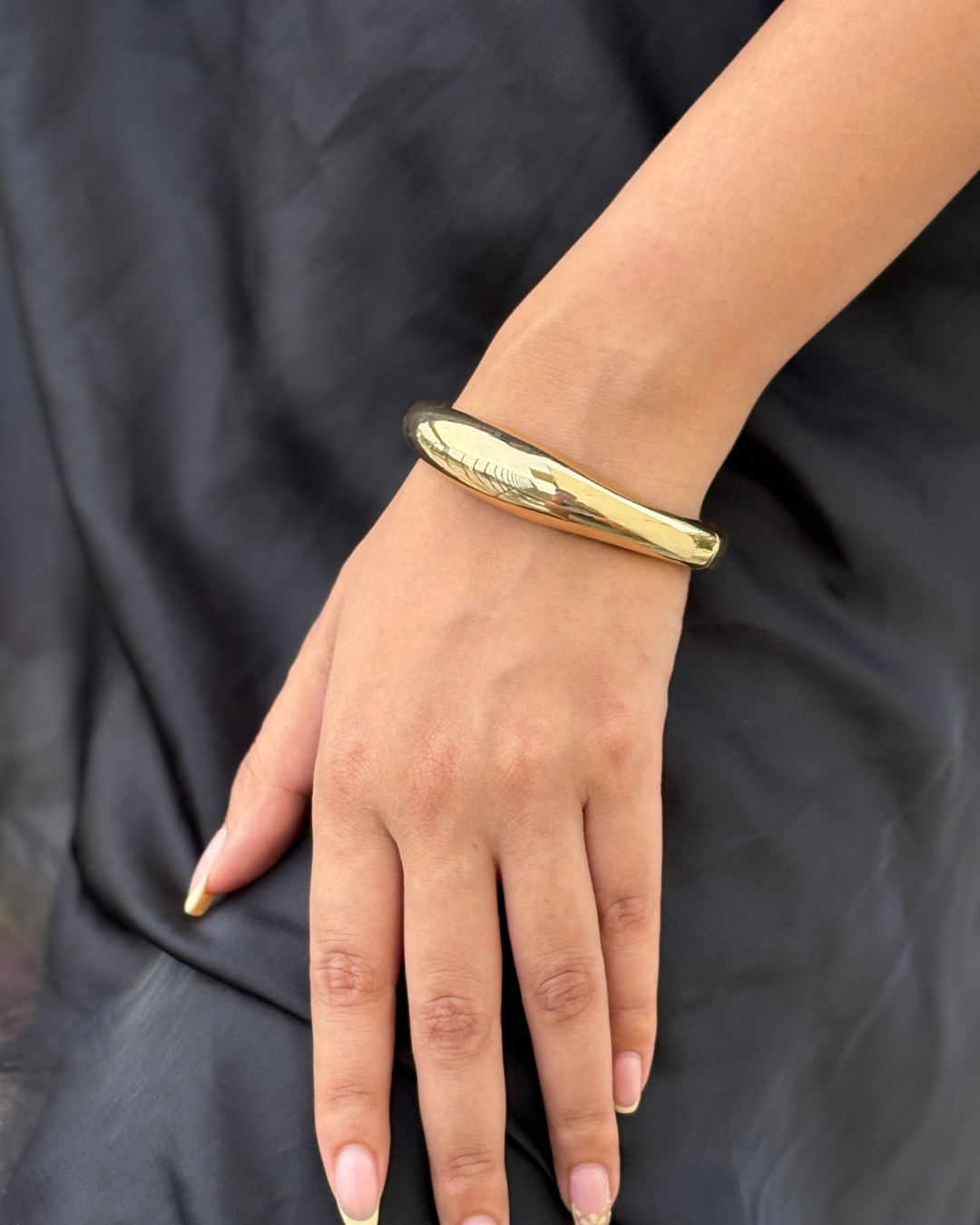 Zoe Bangle